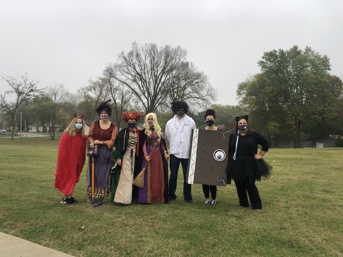 PTKYBG's tweet photo. Costume Contest Winners Announced! - https://t.co/NphzZiXQRW https://t.co/LQXtV6EWIc
