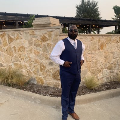 KpEastside's tweet photo. I’ll jump clean in a heartbeat!! #NAWLWHATIMTALMBOUT #IMNOTSUPPOSEDTOBEHERE #GLORYTOGOD #EASTSIDELEGEND https://t.co/yIBwRWBftj