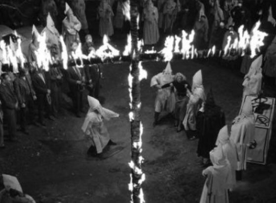 ***𝐒𝐏𝐎𝐈𝐋𝐄𝐑***Basically, Ginger Rogers gets whipped in front of a burning cross. That’s how hardcore this movie is.  #Noirvember