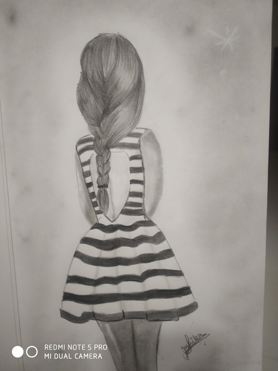 InspireStudio28's tweet photo. #sketching #sketch #art #drawing #sketchbook #artist #draw #artwork #sketches #drawings #painting #pencildrawing #artoftheday  #pencil #pencilsketch #portrait #fanart #design #arts #watercolor #illustrator #drawingsketch #daily #pencilart https://t.co/HwplzMi3kl