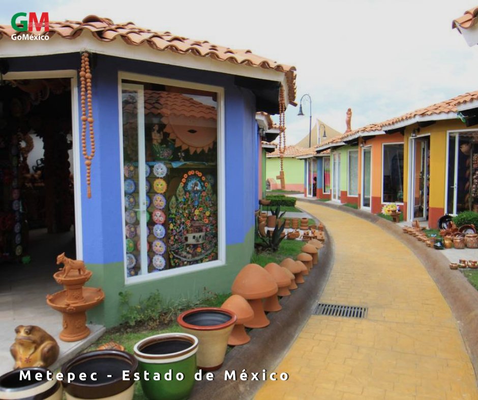 gomexicoviajes's tweet photo. 🇲🇽 La magia del #Metepec está en las manos de sus artesanos que transforman el barro en hermosas piezas.
Al recorrerlo verás una combinación perfecta entre construcciones coloniales y edificios modernos! 🥰
@PuebloMagicos 

#GoMéxico #estadodemexico https://t.co/l3BUrFSkd4