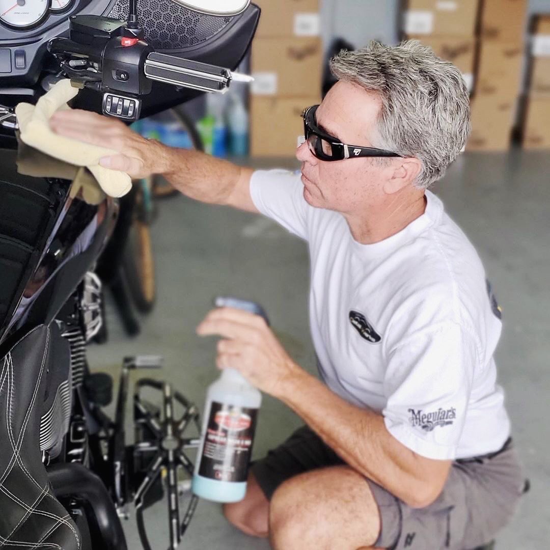 7eye_sunglasses's tweet photo. Keep your eyes protected while on the job.
#safety #eyewear #detailer #waxonwaxoff https://t.co/AFnnfAEVU6