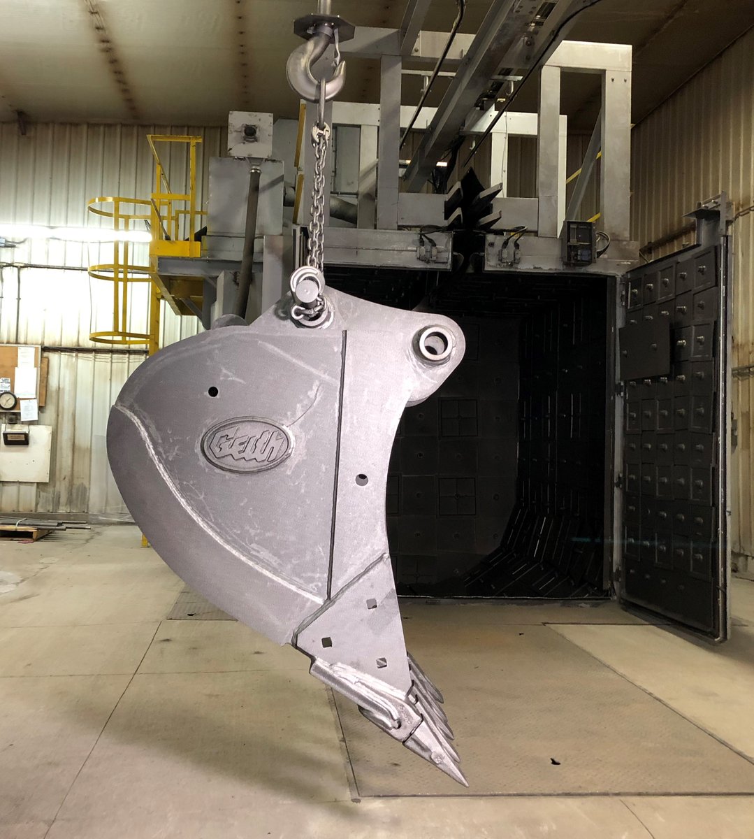 Geith_NA's tweet photo. At our North Dakota manufacturing facility, we can finish a bucket, or build a thumb the way you want it. 

See more here -> https://t.co/t32zkNsZse

#geith #northdakota #manufacturing #bucket #thumb #customize #justforyou https://t.co/ImIem7V50O