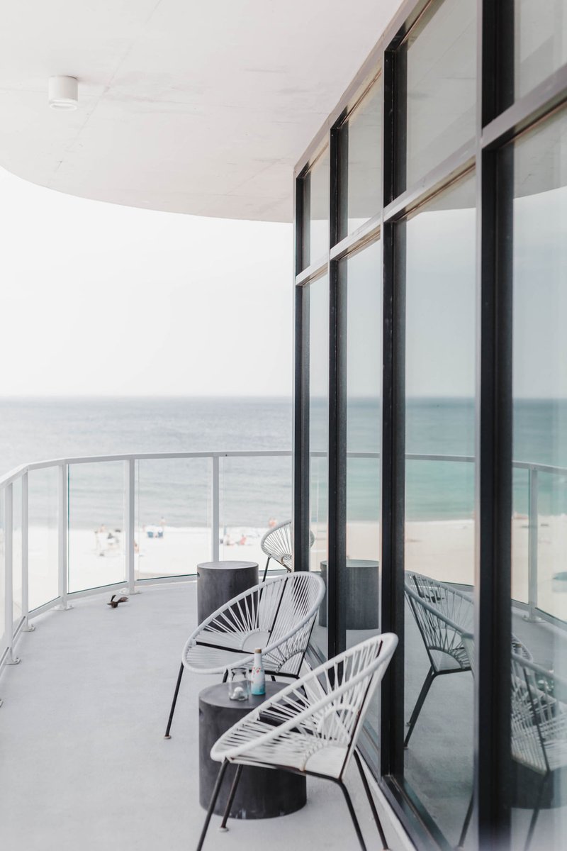 WaveResort tweet media