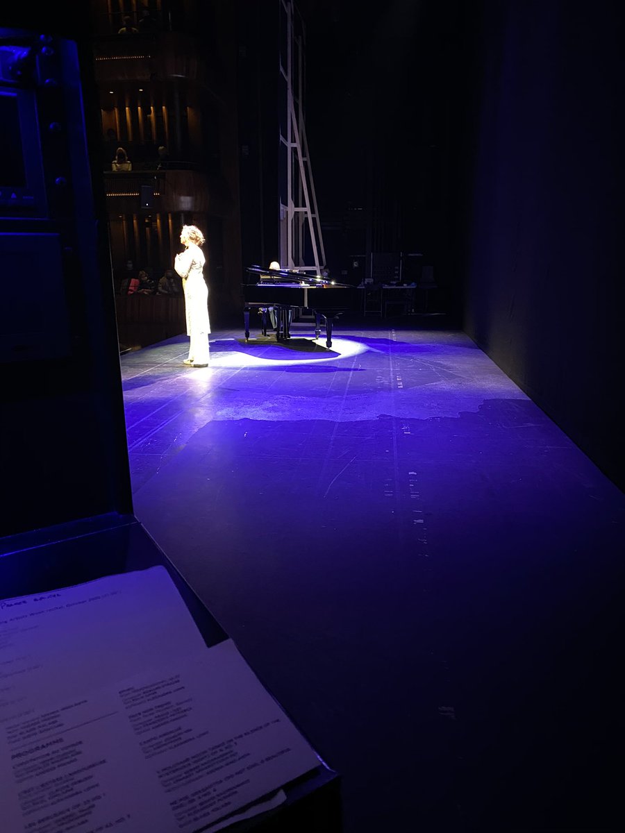 1st performance in the Linbury at <a href="/RoyalOperaHouse/">Marge Inalia</a> in front of an audience since March. Feels like an important moment.