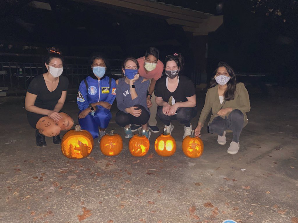 emoryimchiefs's tweet photo. Wellness in the times of COVID: SHOUTOUT to our Social Wellness Committee for organizing a socially distanced, spooky, costume-filled, pumpkin carving event in the park!! We have some artistic talent in our program! #Wellness @EmoryDeptofMed https://t.co/3efRfvFe2t
