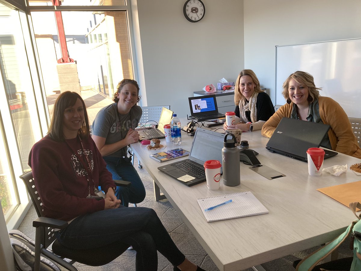 Rapid Literacy training today with these ladies! Excited to learn from @MsSalvac ! <a href="/carrydawnmiller/">Carry Miller</a> <a href="/KariMueller13/">Kari Mueller</a> #plaea #PioneeringPathways