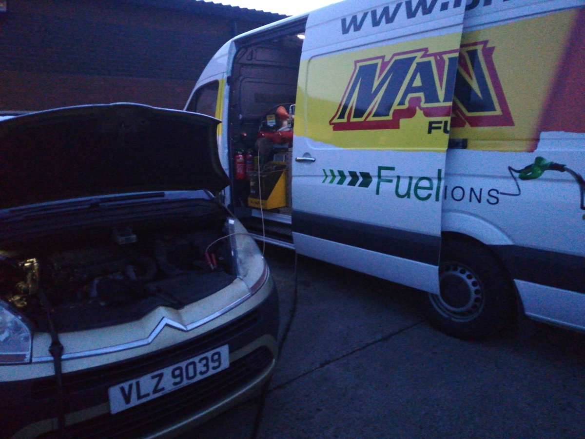 RecoveryMarsden's tweet image. Customer had put £40 of unleaded petrol into a diesel car we attended in our mobile fuel drain van and got vehicle drained  and put correct fuel in and got vehicle running in less than an hour.
24/7 mobile fuel drain
02838310111 Lurgan
02890682892 Belfast