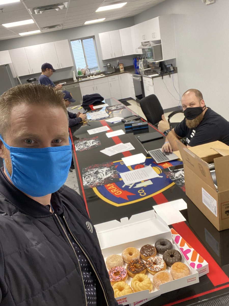 Getting outside the box with <a href="/mikelindseywv/">Mike Lindsey</a> to serve our First Responders! #firstresponderappreciationday