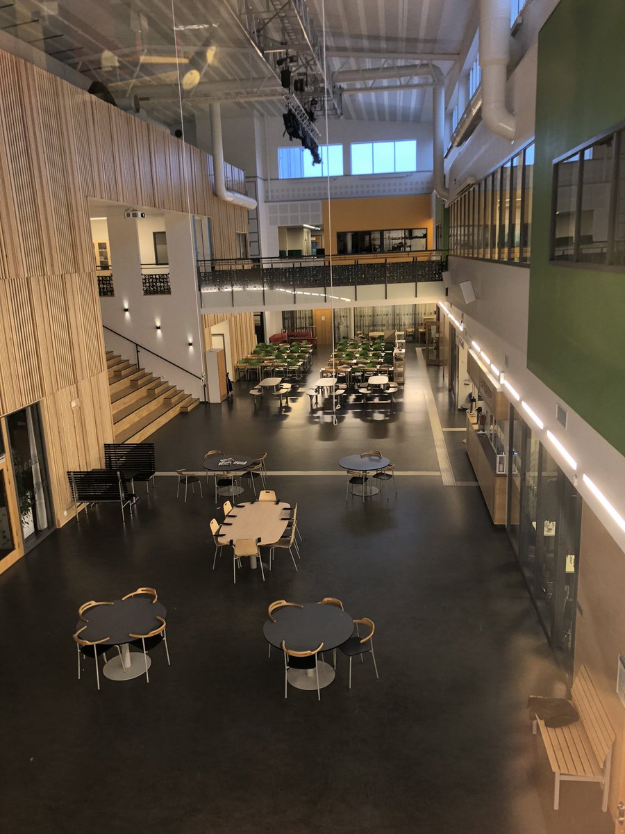 GroJohansson's tweet photo. Nu är högarna borta. Blir extra effektiv en sån här dag. #höstlovnästa https://t.co/V28nMJRXQA