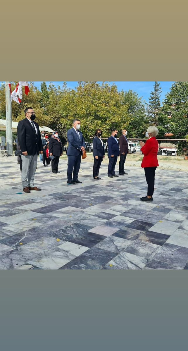 muasuk17's tweet photo. İYİ Parti ilçe başkanlığınca 29 Ekim Cumhuriyet Bayramı Kutlamaları kapsamında düzenlenen çelenk töreninde Mustafa Kemal Atatürk huzurunda yerimizi aldık
#29EkimCumhuriyetBayramı
#YaşasınCumhuriyet
İYİ PARTİ AYVACIK İLÇE BAŞKANI
ŞÜKRÜYE ÖZKAN https://t.co/Hen4WPmhaj
