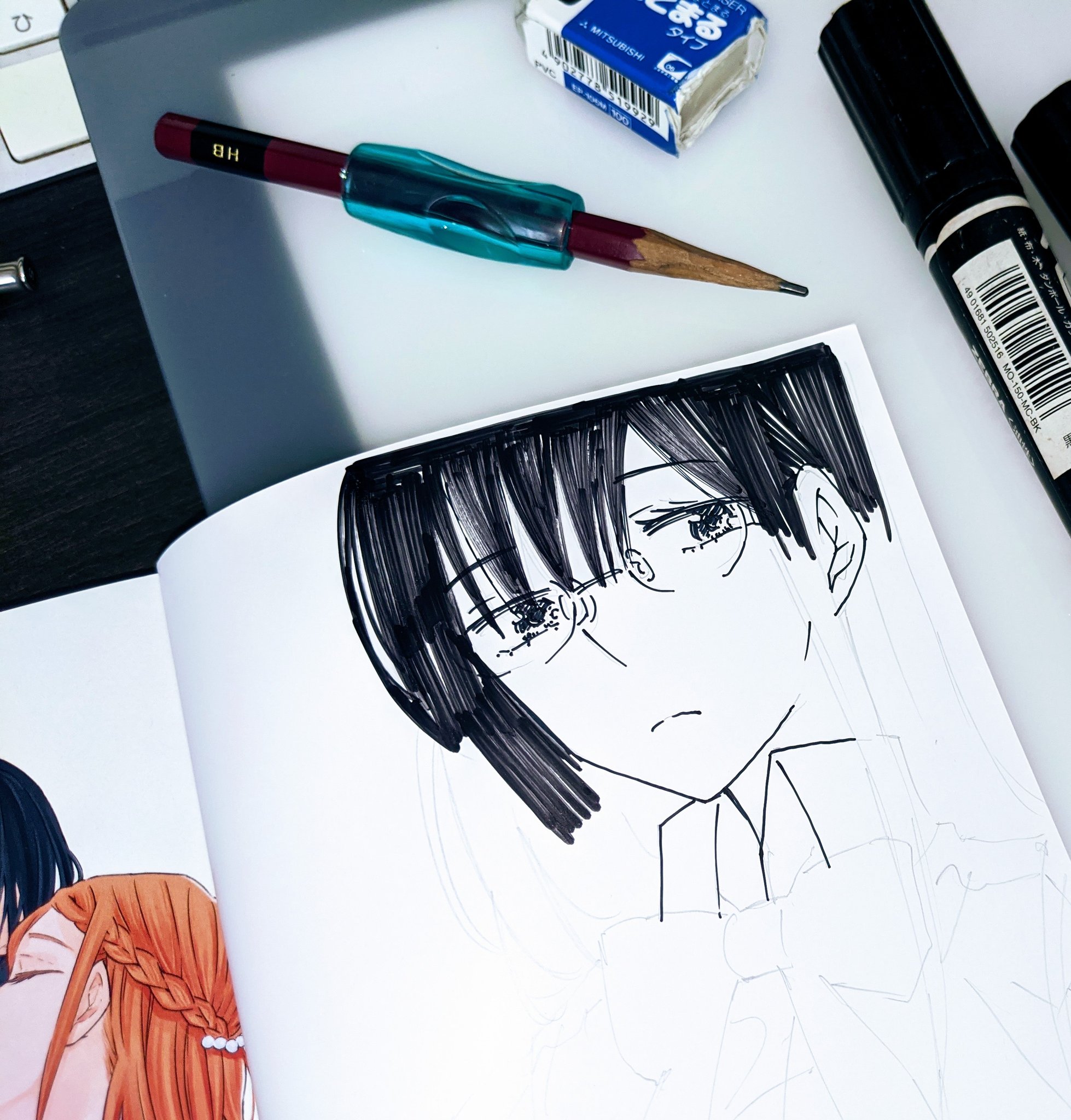 Flowerchild 新作準備中 Ar Twitter まんが王倶楽部さん用のサイン描いてたとき 完成後写真撮り忘れてて こんなんしかないんですけど一応 抽選は終了しています 絵柄は綾or静の2パターン クオリティを均一に保つため同じ絵を量産していくスタイルです