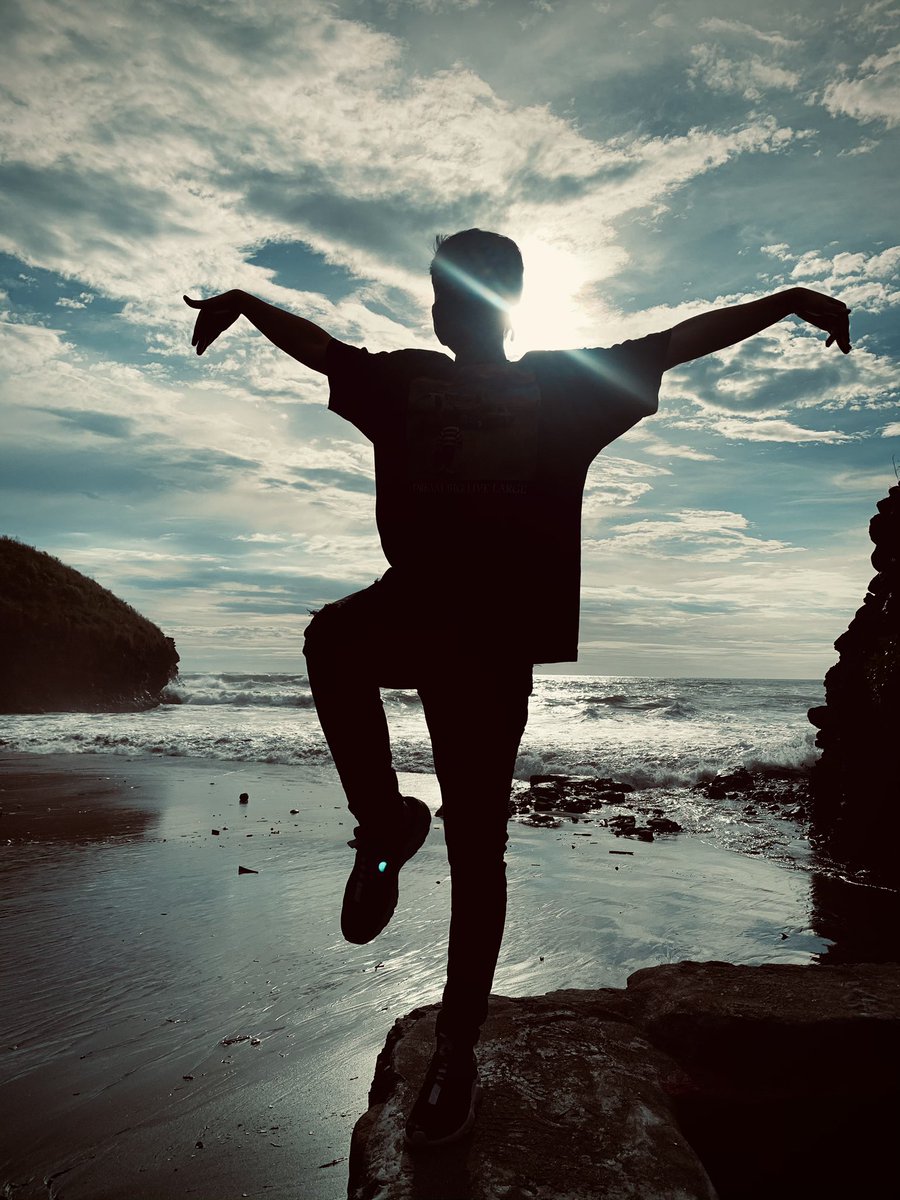 Barber_Edward_'s tweet photo. ⏳🎥🏞 https://t.co/wOBXwhbQCD