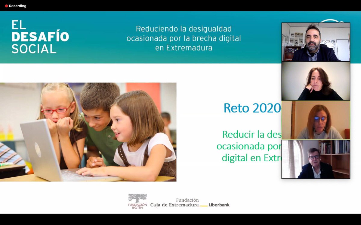DGDigitalEx's tweet photo. Estamos hoy en la jornada de presentación del #DesafíoSocial de @fundacioncajaex y @fundacionbotin #ReduciendoLaBrechaDigitalEnExtremadura con un #FormularioVirtual muy sencillo presentando tu idea del 29octfmañanag) hasta el 23nov https://t.co/BiLh1i0YyA @FundecytPCTEX https://t.co/guT7gfOTRg