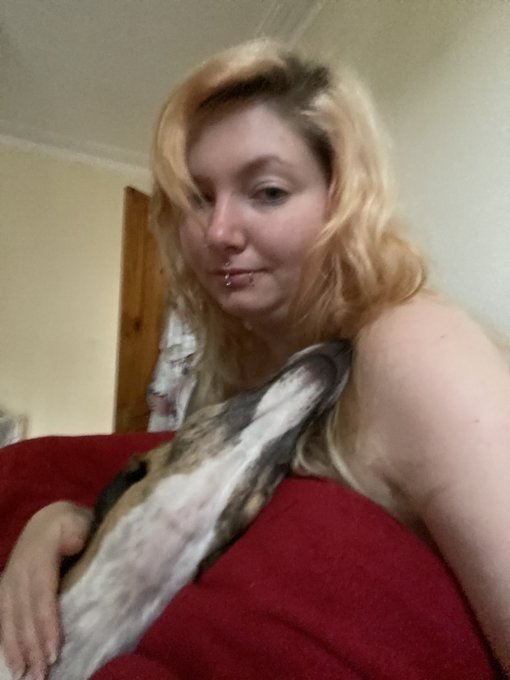 He&rsquo;s not been feeling well in the night and now he wants a cuddle https://t.co/tYPTm1NjHT
