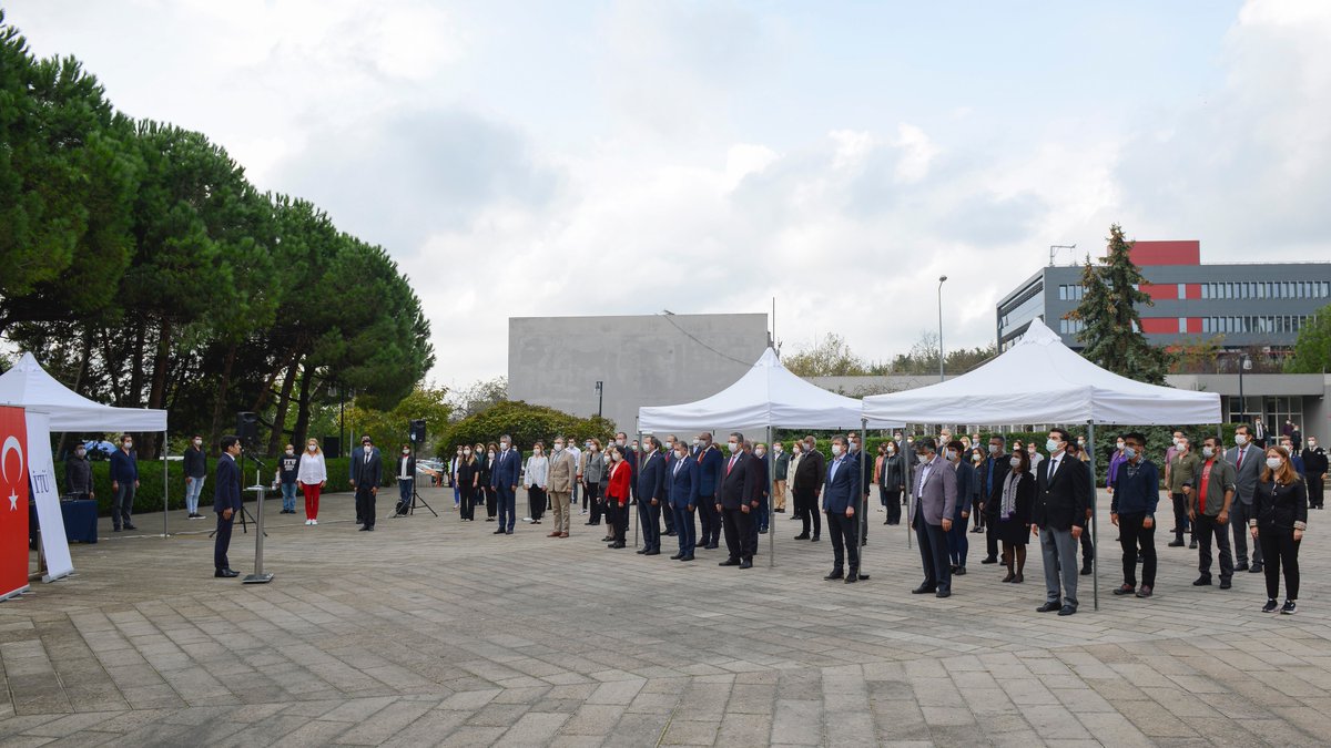 itu1773's tweet photo. Cumhuriyetimizin kuruluşunun 97. yılını, bugün İTÜ Rektörlük Atatürk Anıtı önünde düzenlediğimiz törenle kutladık.🇹🇷🇹🇷🇹🇷 #29Ekim #CumhuriyetBayramı

🔗https://t.co/8Wb2nKReZU https://t.co/ETZow76QRn
