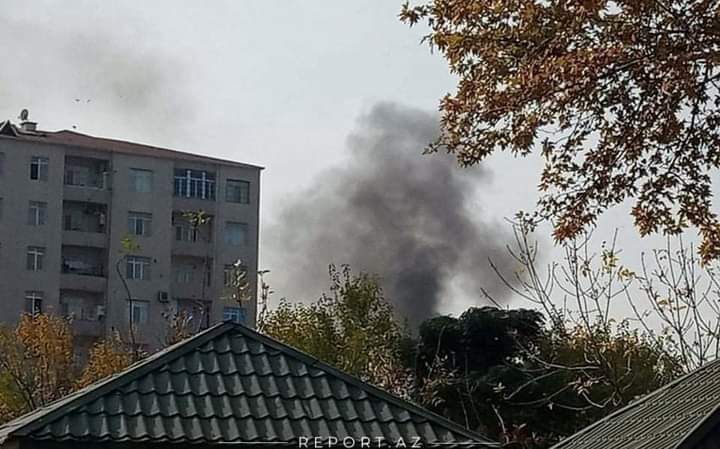 Попадание ракеты в жилой дом. Обстрел киева. 15. Какое здание не было подвергнуто обстрелу. Какое здание не было подвергнуто обстрелу.