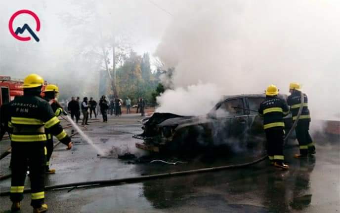 This photo was taken in the center of Barda which is located far away from Karabakh. Armenians attacked civil settlements again, and 5 people died till now. <a href="/CNN/">CNN</a> <a href="/BBCBreaking/">BBC Breaking News</a> <a href="/BBCWorld/">BBC News (World)</a> <a href="/SkyNews/">Sky News</a> <a href="/AJEnglish/">Al Jazeera English</a> 
#PrayForBarda 
#BardaCiy 
#StopArmenianAggression 
#StopArmenianTerrorism