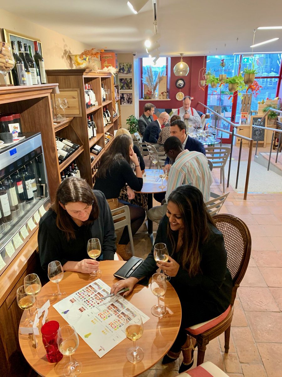 Hatstone tweet media