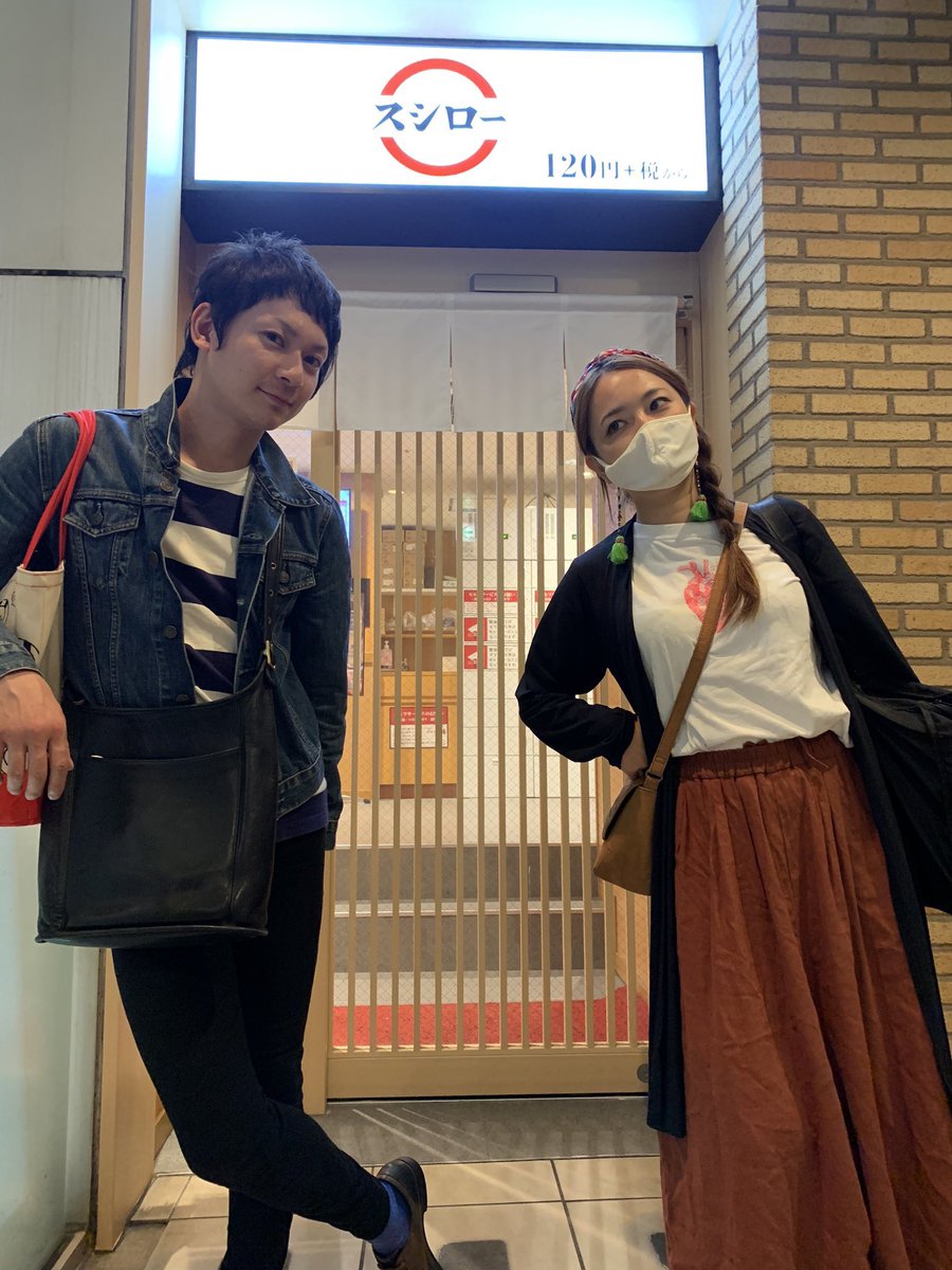 フルーツちゃん、11/3は久しぶりのライブです＼(^o^)／
ハーバーランドにあるモズライトカフェに集合なのら〜！！！