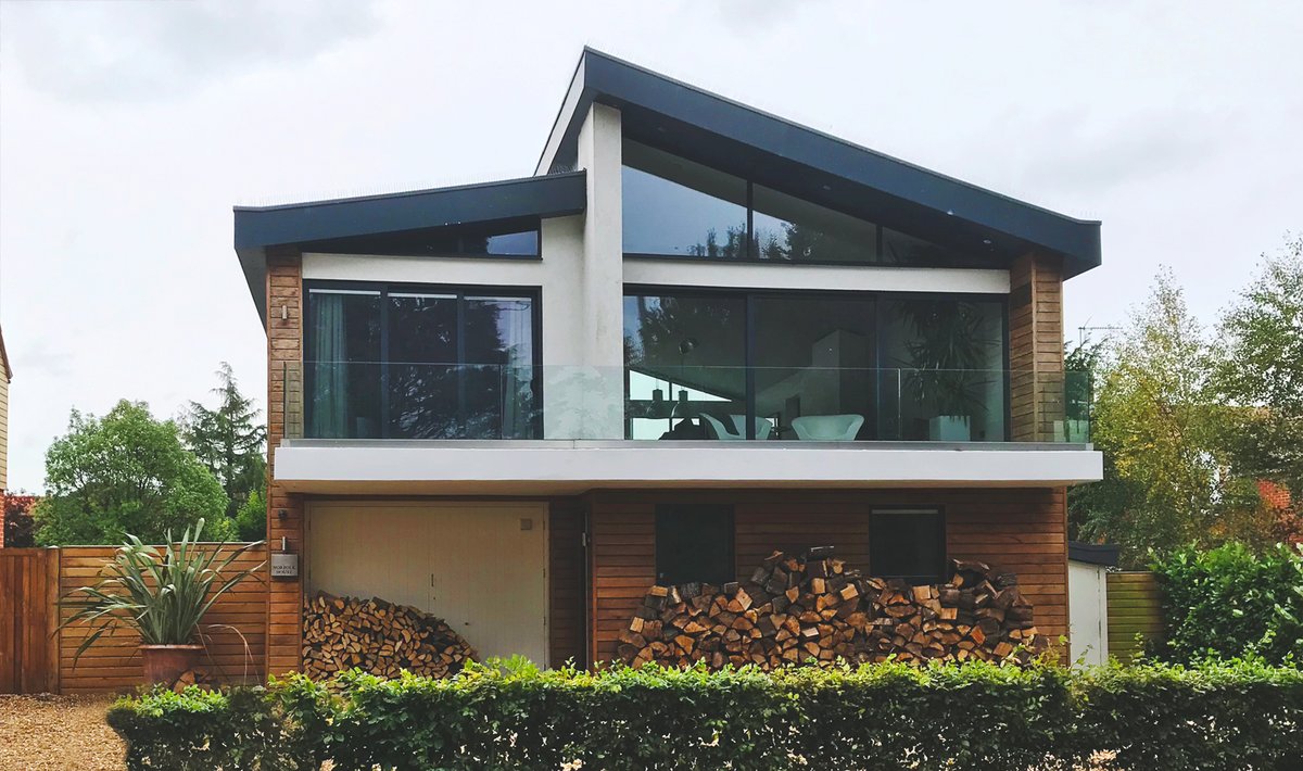 BecoWallform's tweet image. Two #Wallform homes, built side-by-side at the same time, now complete, and completely different. The versatility of building with #ICF