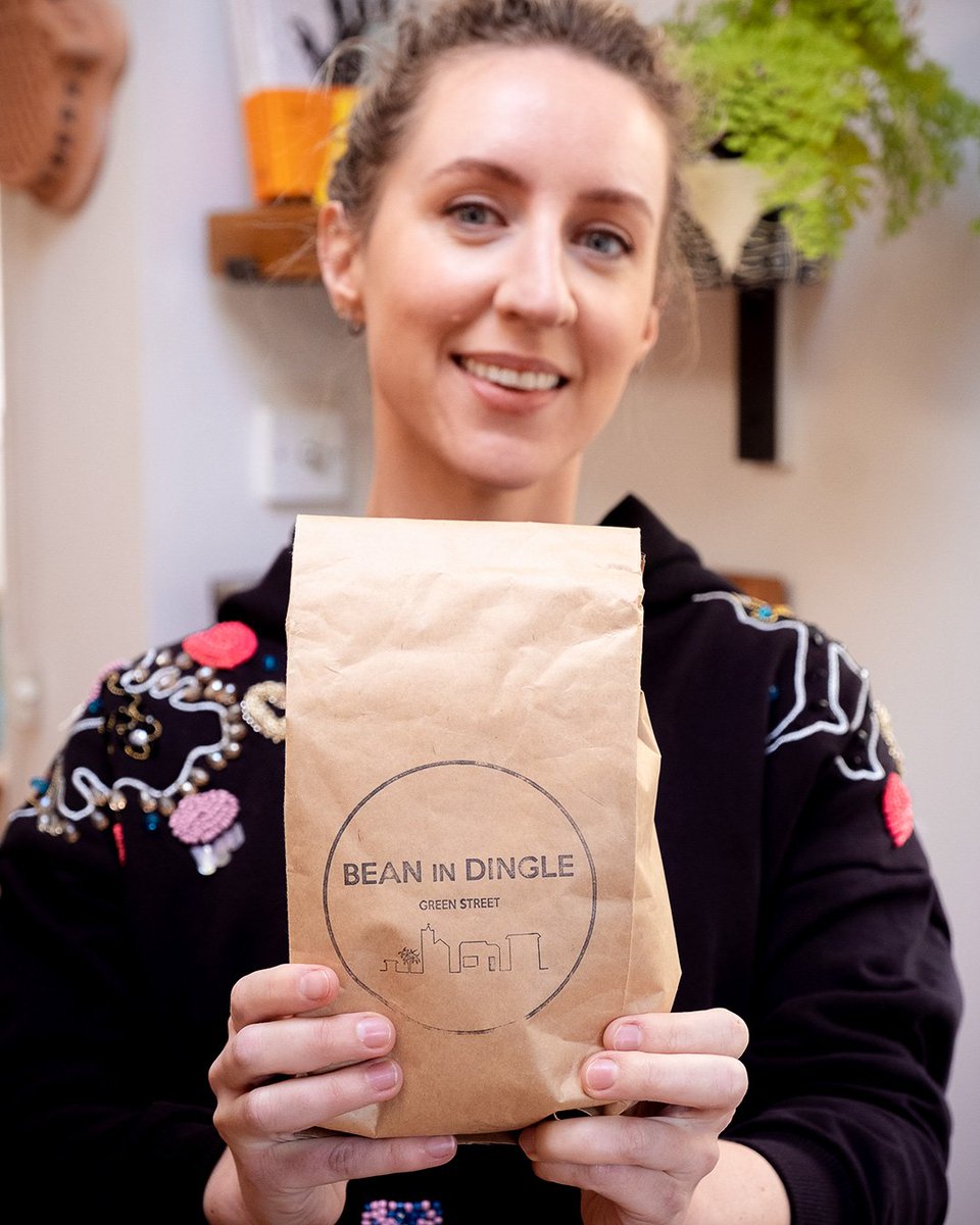 Siún Ní Dhuinn (@siuners) on Twitter photo Tá #beoaréigean ag déanamh takeover ar instagram <a href="/UdarasnaG/">Údarás na Gaeltachta</a>, bígí linn ag trail táirgí áille na Gaeltachta, <a href="/BeaninDingle/">BEAN IN DINGLE</a> ina measc! #EXPOBiaAgusDeoch20 Tá #beoaréigean ag déanamh takeover ar instagram <a href="/UdarasnaG/">Údarás na Gaeltachta</a>, bígí linn ag trail táirgí áille na Gaeltachta, <a href="/BeaninDingle/">BEAN IN DINGLE</a> ina measc! #EXPOBiaAgusDeoch20