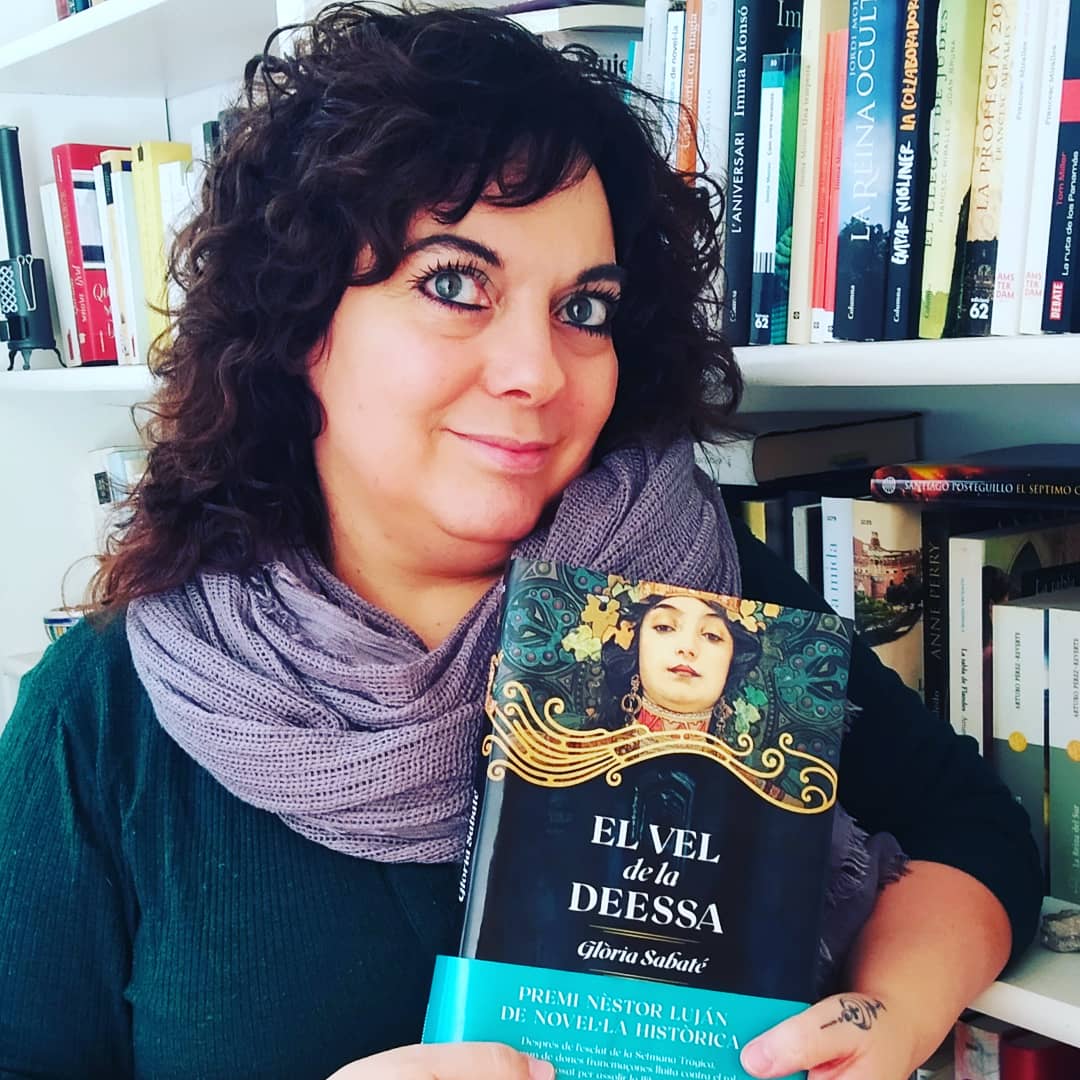 SabateMarin's tweet photo. Aquesta tarda tenim una cita amb la #literatura 😉, a @LibreriaALIBRI a les 18'30.
@RogerBastida
#AutorsdeColumna
@Columna @LibreriaALIBRI
#Elveldeladeessa
#Lamiradadelasargantana
#LluïsaVidal
#PremiNèstorLuján2020
#Feminisme
#espiritisme #dones https://t.co/nsP4aqRYWD