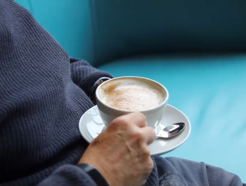 Happy Wednesday! 

Half way through the week and needing an energy boost? We've got all the Fairtrade coffee and delicious homemade treats to get you to the weekend

#humpday #coffeeandcake #saletown