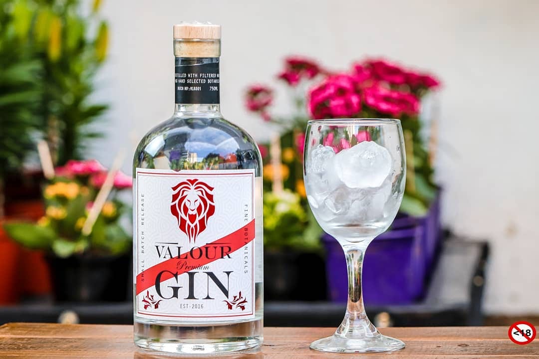 learnwithzar's tweet photo. #ValourGin this would really slap in this heat https://t.co/vQNZm5ZGWj