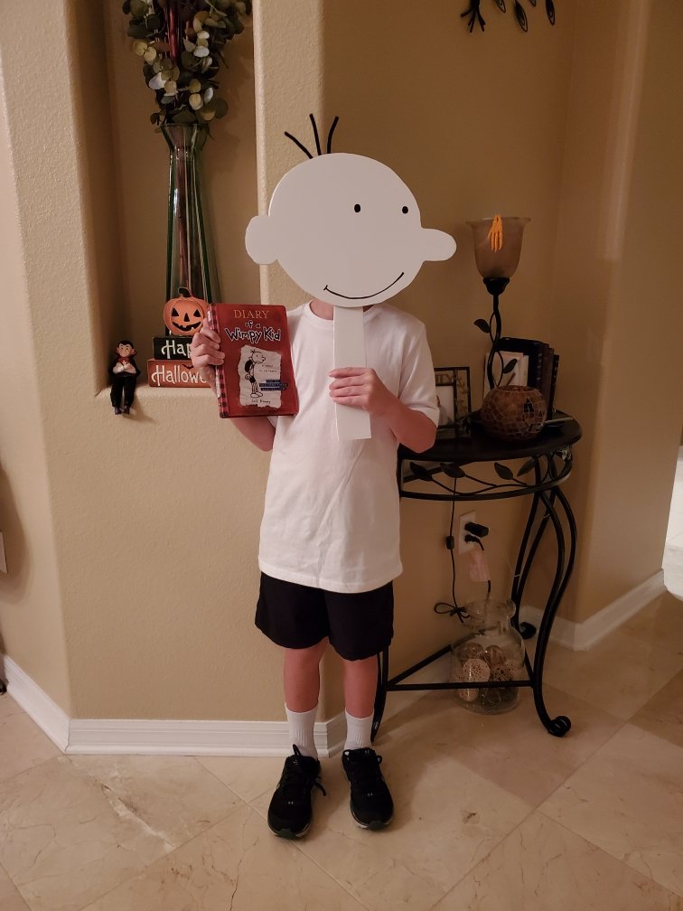 Red Ribbon Week - Day 3 Storybook Character Day. 
Jack a.k.a. Greg Heffley, The Diary of a Wimpy Kid.
<a href="/HCPSCimino/">Cimino Elementary</a> #RedRibbonWeek