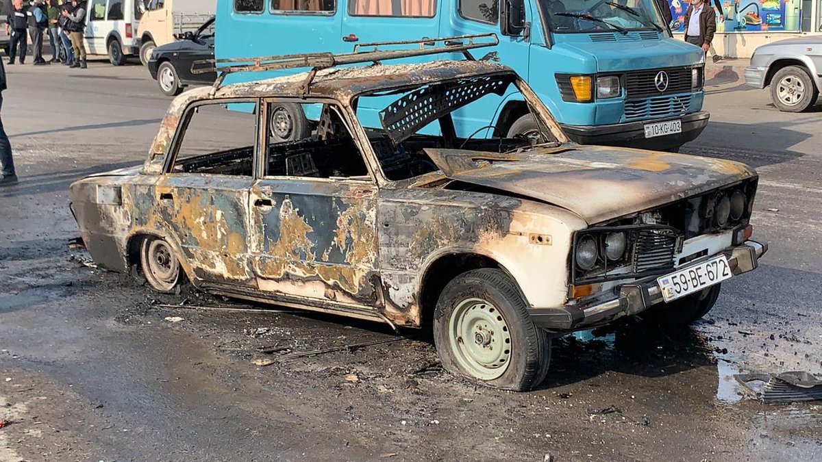 #Armenia attacked residential areas of #Barda with cluster bombs #Smerch. Death toll reached 5 civilians. Armenia must stop #warcrimes against civilians of #Azerbaijan.
#GUYS2020
#StopArmenianTerrorism
#StopArmenianAggression #StopArmenianOccupation
#DontBelieveArmenia