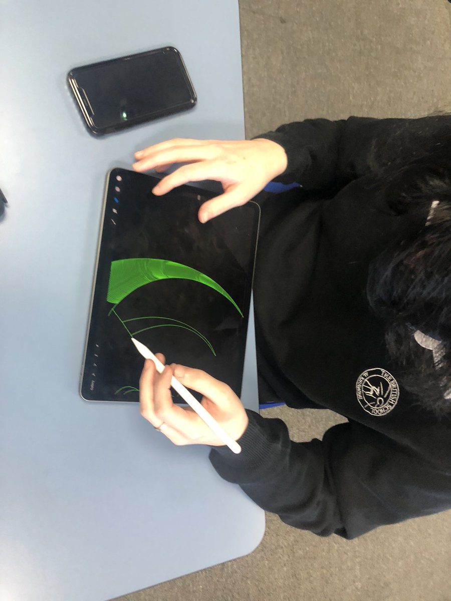 BSAKmediadept's tweet photo. Year 13 busy working on their coursework ideas #onlyatbsak https://t.co/2p8rH4mPCp
