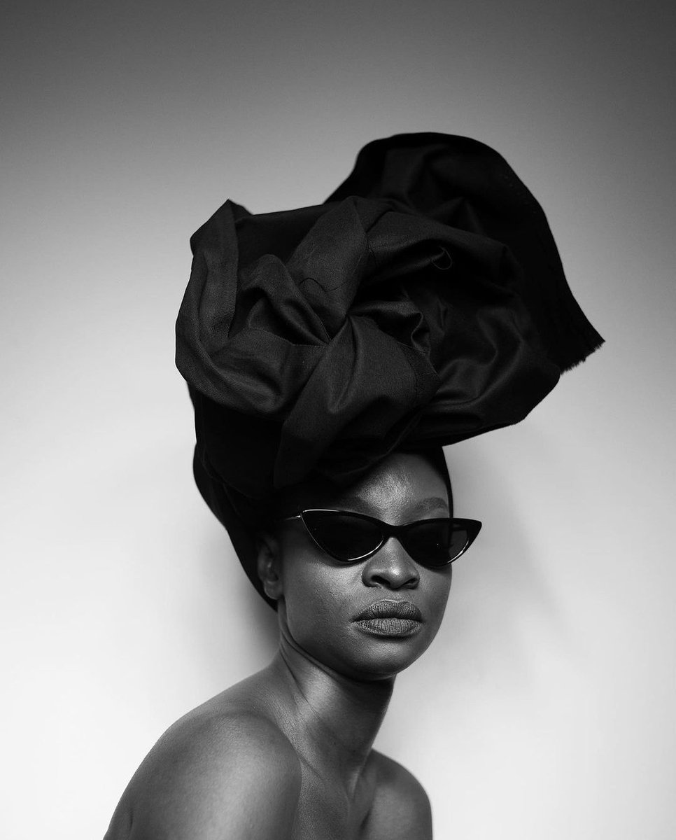 afrodyssee's tweet photo. SAFI NIANG
Safi Niang. By Marc Posso, Souleymane Bachir and Nadila @safiniang @marcgposso #safiniang #marcposso #souleymanebachir #nadila #afrocanmuse #africanphotographer #paris #geneva #afrodyssee https://t.co/zRAOPx70vo