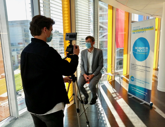 RetisInnovation's tweet photo. #TournéeIncubateursRecherchePublique
Journée reportage et interview !
Aujourd’hui à Sophia Antipolis chez @IncubatPacaEst.
Avec l’équipe de l’incubateur et les entreprises #Altgency et @Mycophyto1 https://t.co/gqXu7Rr8jY