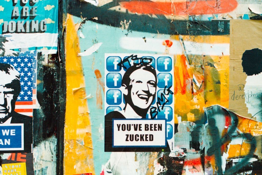 webcarehls's tweet photo. Wer viel Zeit mit #SocialMedia verbringt, hinterlässt auch viele Datenspuren. Das gilt insbesondere für #HeavyUser wie #Influencer*innen. Die über Dich gespeicherten #Daten kannst Du teilweise einsehen. Wie, das zeigen wir Dir hier am Beispiel #Facebook. https://t.co/sPLtnmua3k https://t.co/GW1Rk7psrr