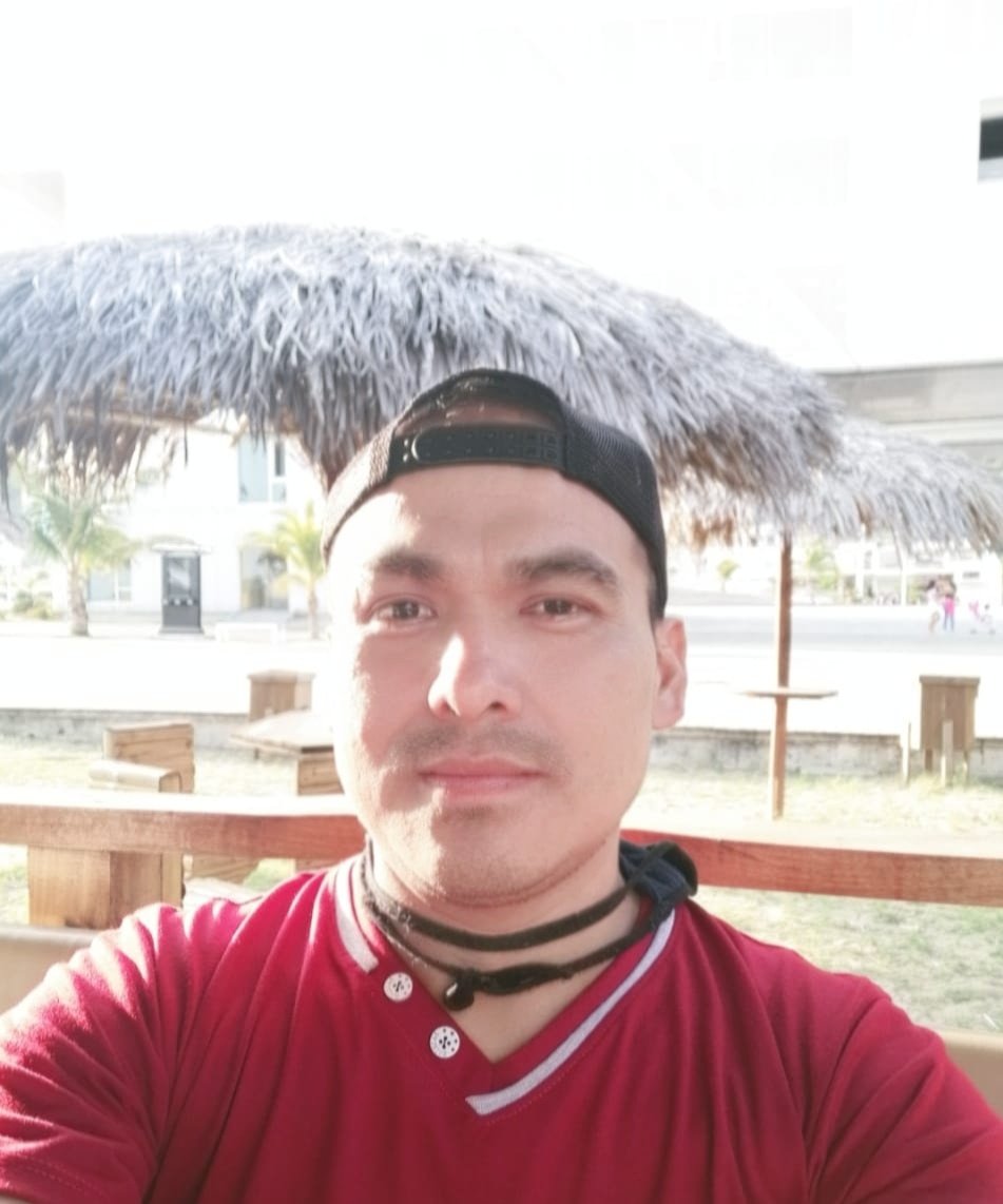 Johan81374304's tweet photo. @ContactosGayUio
Hola buenos días busco alguien que desè follar esta mañana
Estoy  por quito centro
Eccriban  ami WhatsApp '
0960057965 https://t.co/hM6TSiEFQR