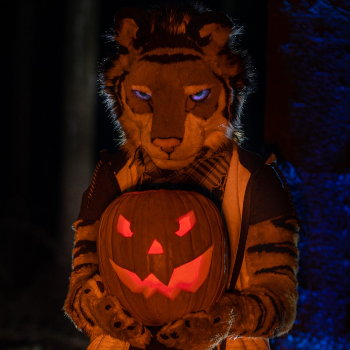 It's spooky time again O.O

Great Work of <a href="/FurJorden/">Jorden</a> from <a href="/fluffy_studio/">Fluffy Paws Studio</a>