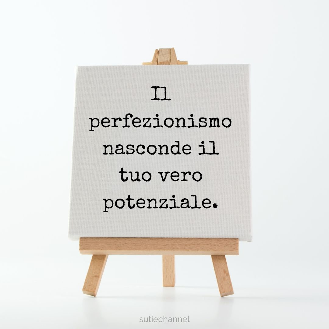 sutielag's tweet photo. Il perfezionismo oscura il tuo potenziale.

L’ossessione della perfezione, in un progetto, opera d'arte o nella grafica. Il desiderio di migliorare ogni minimo dettaglio, ma a fine giornata, non hai concluso nulla. 
Passano addirittura settimane e mesi ed ancora nessuno ha potu https://t.co/E3qQSowA5m