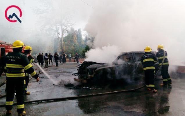 samireorucovaa's tweet photo. Armenian armed forces bombed #Barda again. 20 people were killed and 60 were injured. How many people will continue to die? How long will you be silent about this genocide? #PrayForBarda #StopArmenianAggression #DontBeleiveArmenia @UNESCO @UNICEF @BBCBreaking @BreakingNews @CNBC https://t.co/nqi4jKDZXe