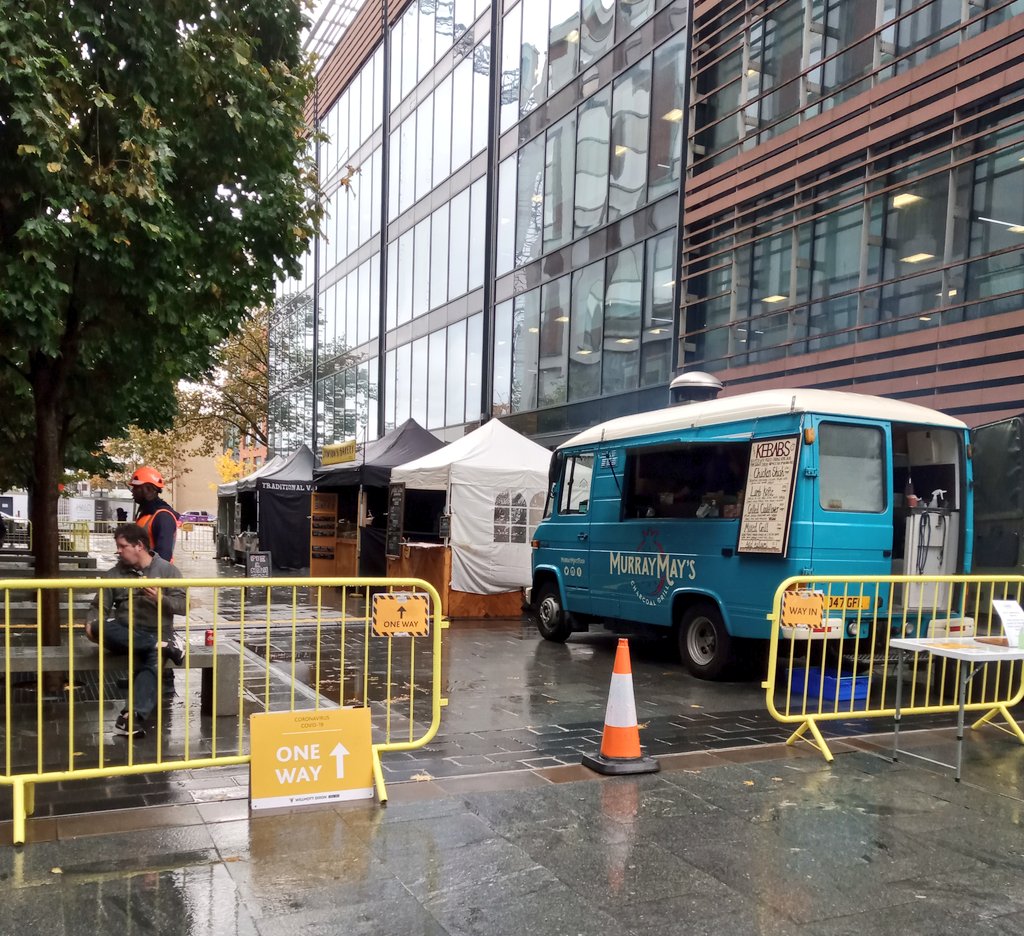 It may be damp but <a href="/FinzelsReach/">Finzels Reach</a> is alive with the sounds and smells of chargrilled kebabs, authentic Thai curry, warming paella! Treat yourself this humpday and support your favourite street food stall 🥘🍛🧀🍗🍩