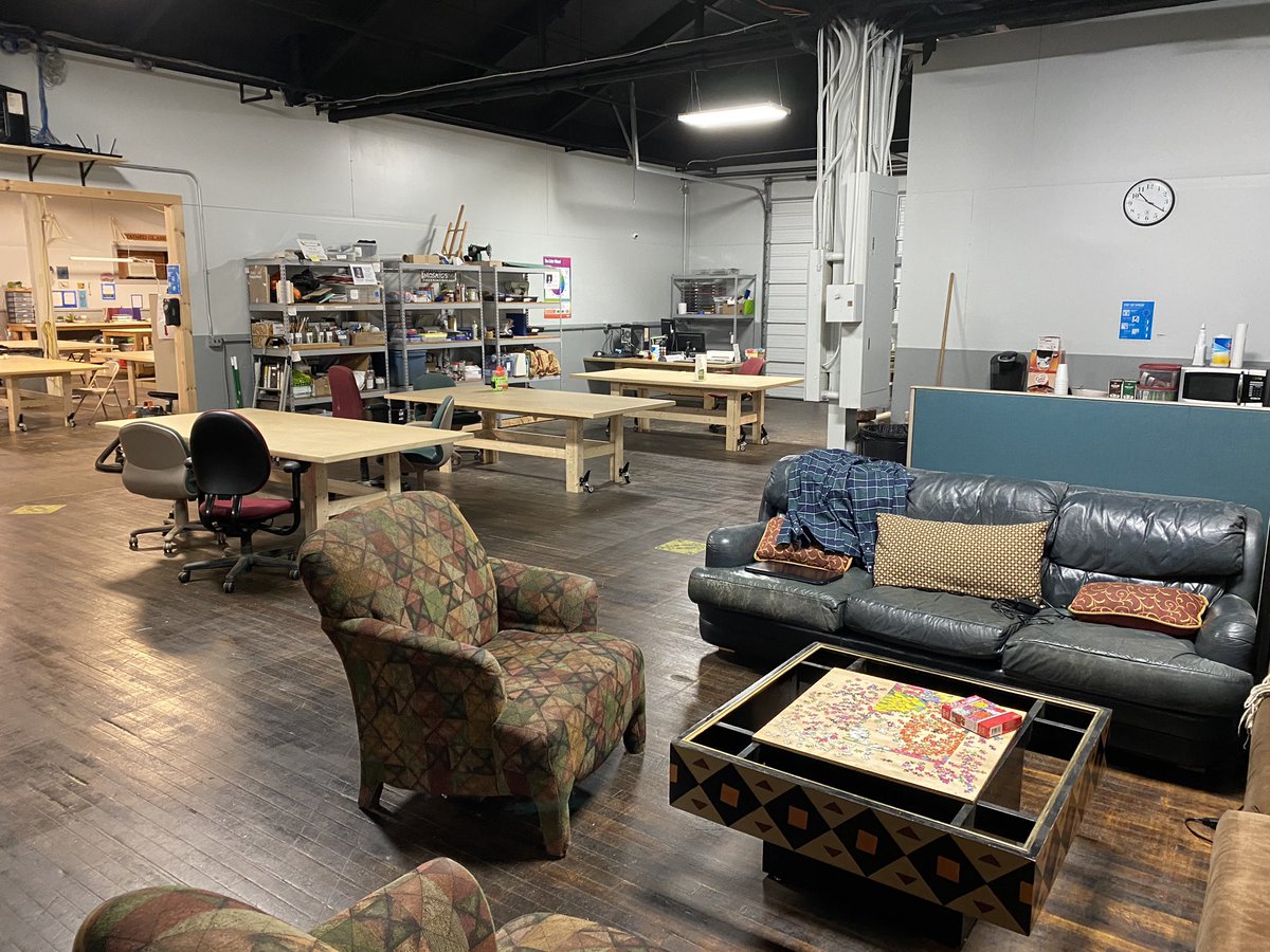 WendyMillsTV's tweet photo. Check out this community workshop in Rochester. It’s membership-based Rochester Makerspace on St. Paul St. It has tools, resources and workshop space for wood working, metal work, 3-D printing, laser cutting and much more. Get creative! $40/month/per household. @SPECNewsROC #roc https://t.co/vV4QpA4Xi7