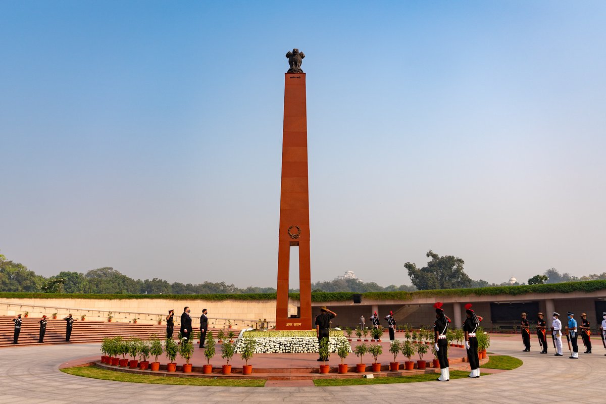 Honored to celebrate, here at the National War Memorial, the lives of those who made the ultimate sacrifice for India’s freedoms and liberty. @SecState @USAndIndia, @DeptofDefense