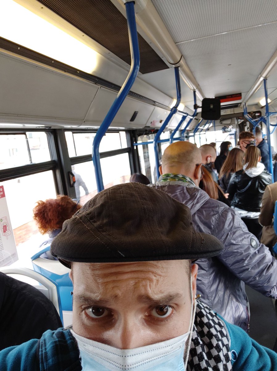 Beat____'s tweet image. Però il problema sono i cinema...