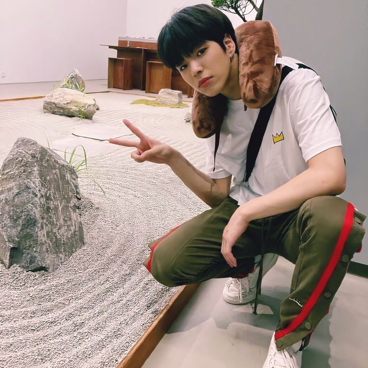 ᚐ𓊪𖠵  x̸    ֯  ∘( 𝕽𝖔𝖈𝖐-𝖘𝖆𝖓𝖉 ) 、ยพท 𓈒 ลฟตท 🕳ᚐ𓎭ᵼ