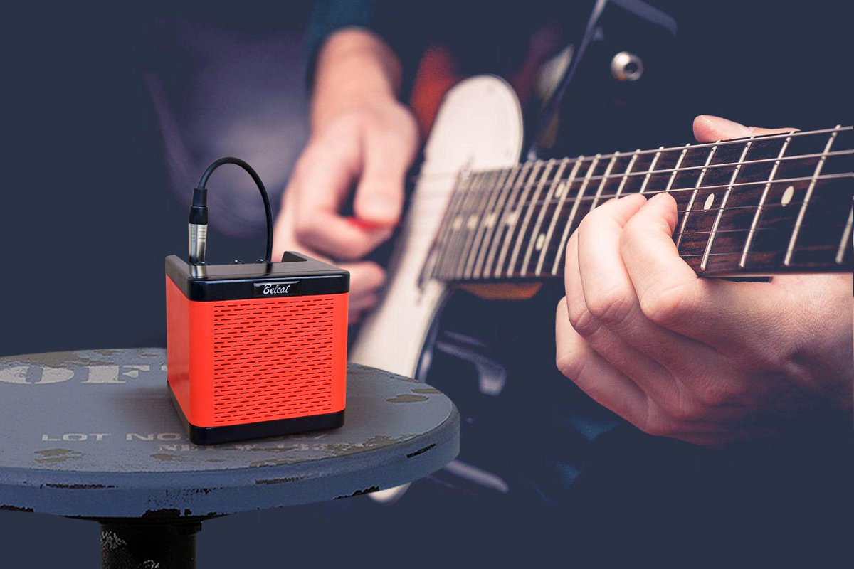 Q-Box. Mini guitar amp