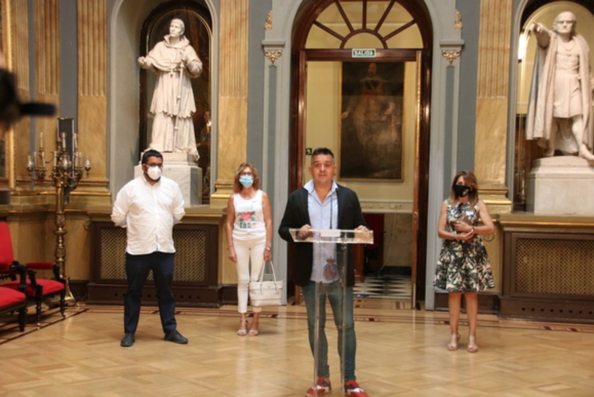 senat2015a2023's tweet photo. Compromís pide al Gobierno moratorias en los #ERTE y en la devolución de los préstamos ICO al #turismo como medidas adicionales ante la #COVID  https://t.co/7UuTKT3Upc https://t.co/nOJVK5I238