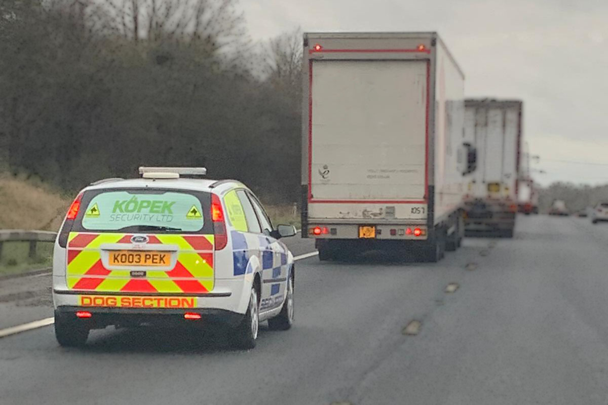 KopekL's tweet image. If you have high-value deliveries to make over the Christmas period we can protect them from theft. 

We are highly experienced in this area working with some of the most high-profile global delivery companies. 

#logisticscompany #HGVprotection #Security #deliveryservices