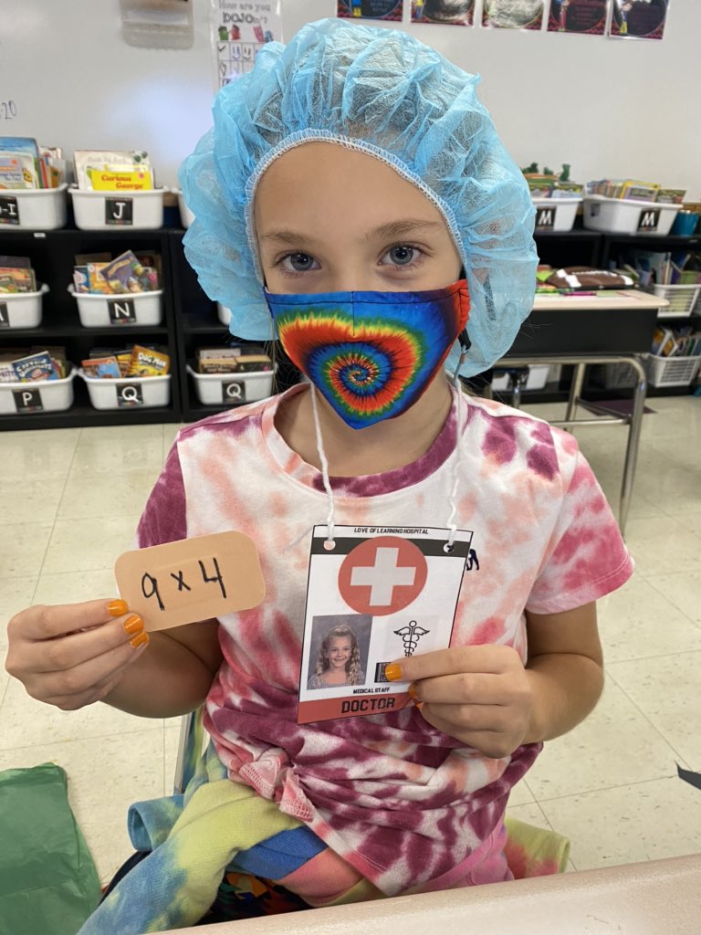 mrspassECS's tweet photo. Distributive Doctors hard at work using he distributive property to find related multiplication facts! https://t.co/1gJAx4sxdA