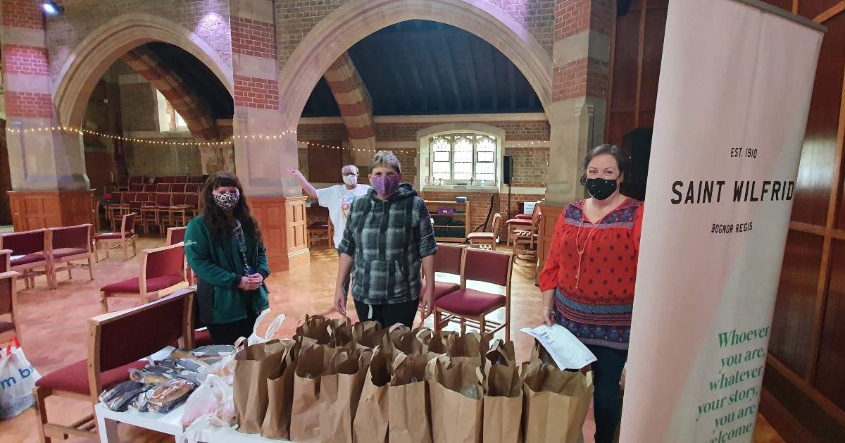 Our doors are open today for children and their families to grab a half term activity pack, a packed lunch and a cookie baking kit!  Jackie and her FSW Family Support Work @team are doing an amazing job! #loveyourneighbour Thanks also to Morrisons Bognor regis community champion