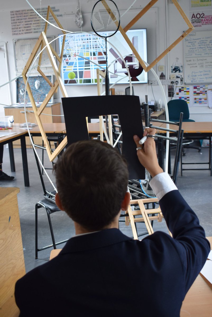 LPArtDesign's tweet photo. Just before LP broke up for Long Leave, our Year 12 IB students tackled a still life drawing inspired by, negative space, structure and architectural lines, using a variety of different media. 🏢🏗️✏️
#linedrawing #drawinginspace #architecture
@LPSchool #studentartwork https://t.co/wnCIZxhfgt